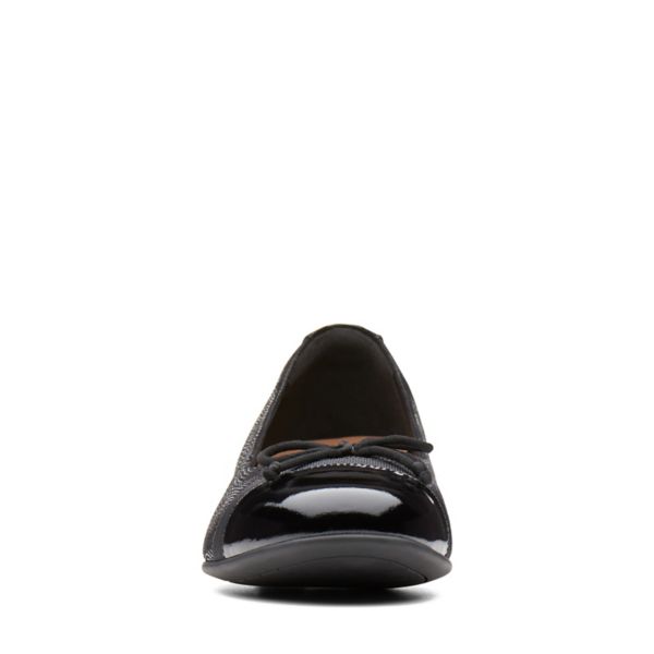 Clarks Womens Un Blush Cap Flat Shoes Black | CA-9368271
